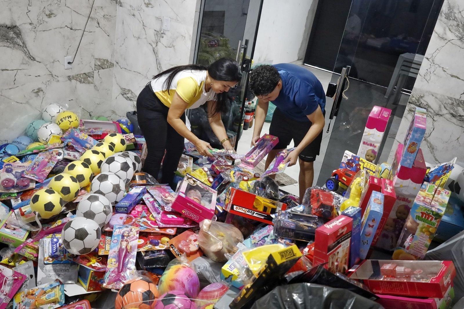 Há sete anos, a líder comunitária compartilha a data especial com crianças do Parque Ane. Neste ano, a meta é arrecadar mil brinquedos, além de alimentos e bebidas para uma tarde de diversão.