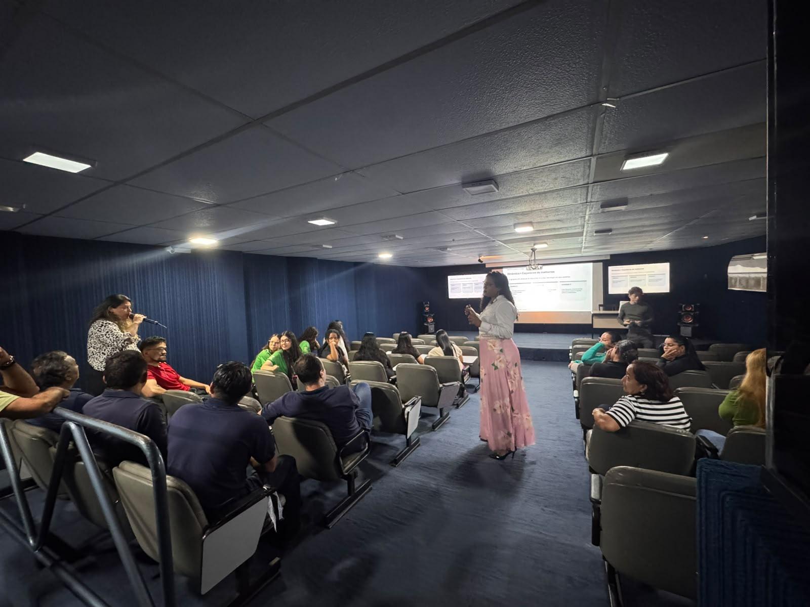 O encontro ocorreu no auditório da TV Liberal, com transmissão on-line para os demais funcionários