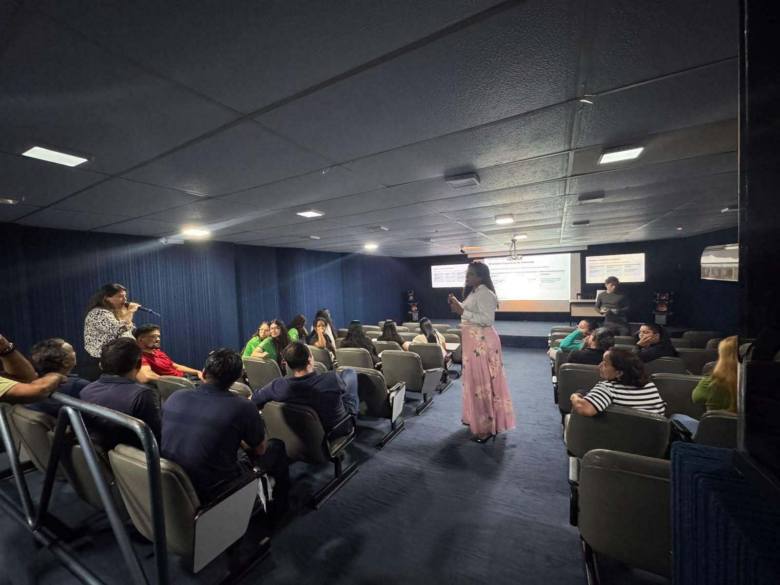 O encontro ocorreu no auditório da TV Liberal, com transmissão on-line para os demais funcionários