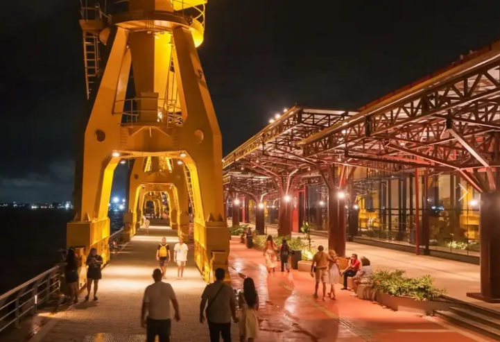 Durante três dias, Complexo Porto Futuro promove atrações culturais paraenses, com diferentes ritmos, e serviços gratuitos à população