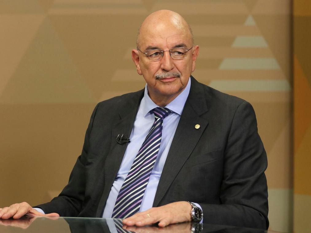 Portaria do ministro da Cidadania, Osmar Terra, derrubou um edital para a seleção de obras audiovisuais independentes, com conteúdos de temática de gênero, especialmente LGBTs, que seriam veiculadas em TVs públicas