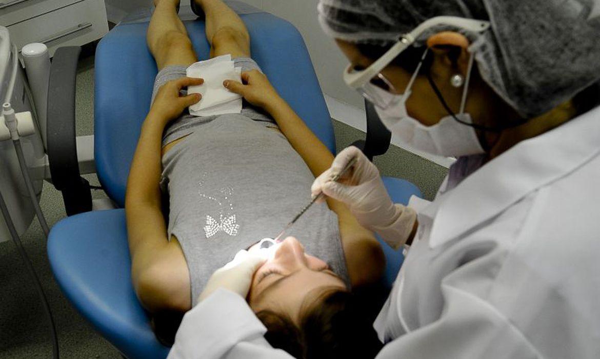 Imagem ilustrativa de atendimento odontológico.