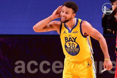 Stephen Curry foi o destaque do Golden State Warriors