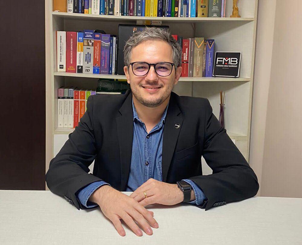 PAULO DE TARSO ANUNCIAÇÃO DE MELO é advogado especialista em Propriedade Intelectual, sócio do escritório Ferreira Melo Barroso Advocacia, mestrando em propriedade intelectual e transferência de tecnologia para inovação (Profnit); secretário-geral da Comissão de Propriedade Intelectual e Inovação da OAB/PA