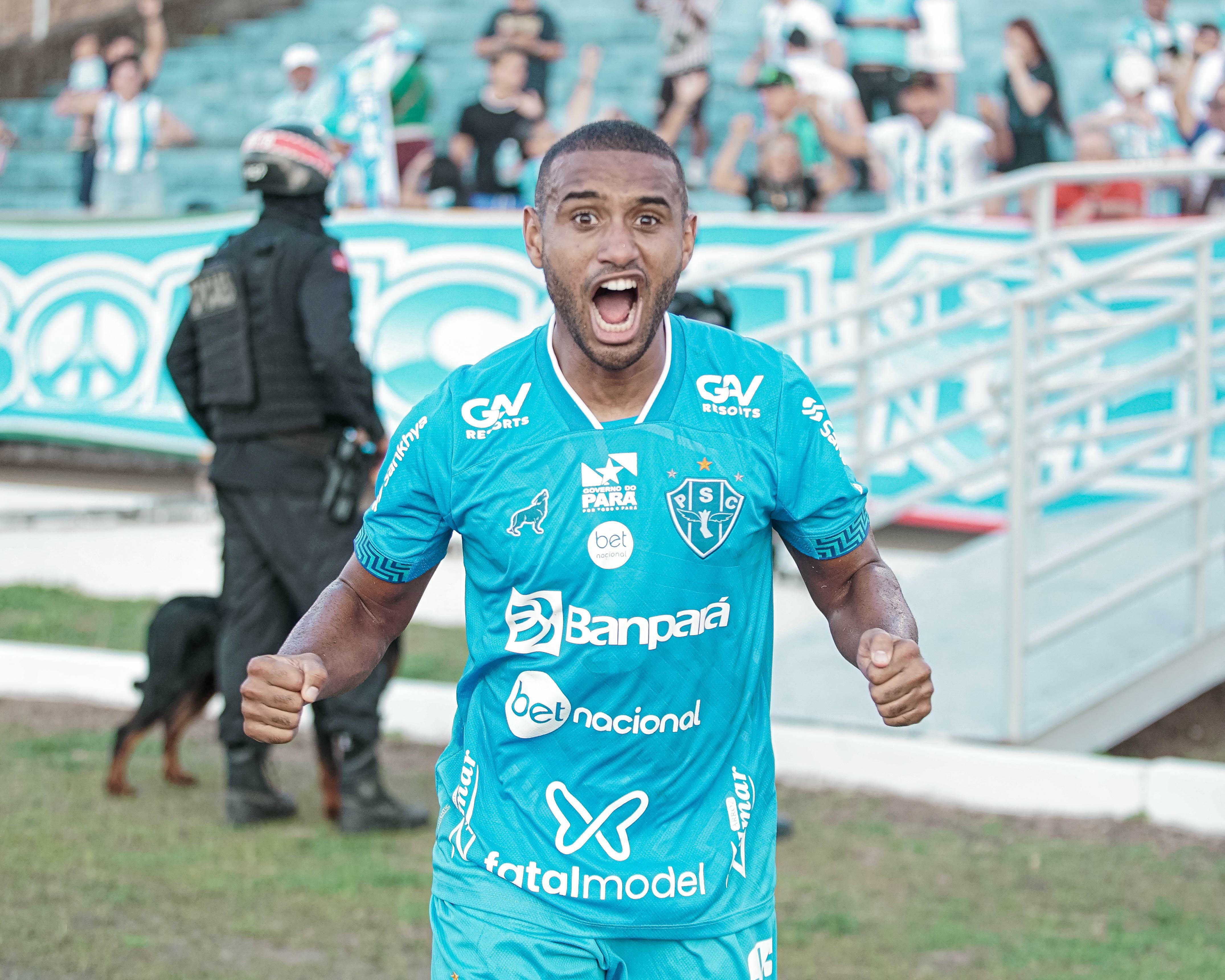 Lateral-direito bicolor, Edílson pode permanecer para 2024